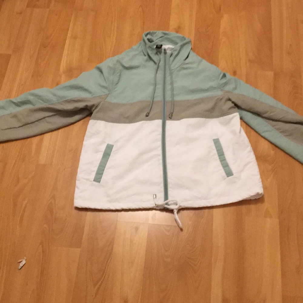 Grey,blue,white zip up